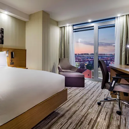 ホテル Hampton By Hilton Atakoy 3*