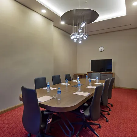 ホテル Hampton By Hilton Atakoy 3*