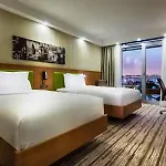 Hotell Hampton By Hilton Atakoy