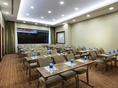 Отель Hampton By Hilton Atakoy