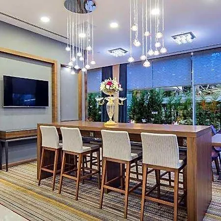 Отель Hampton By Hilton Atakoy