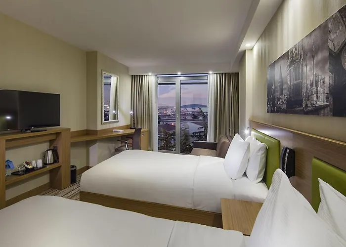 Отель Hampton By Hilton Atakoy