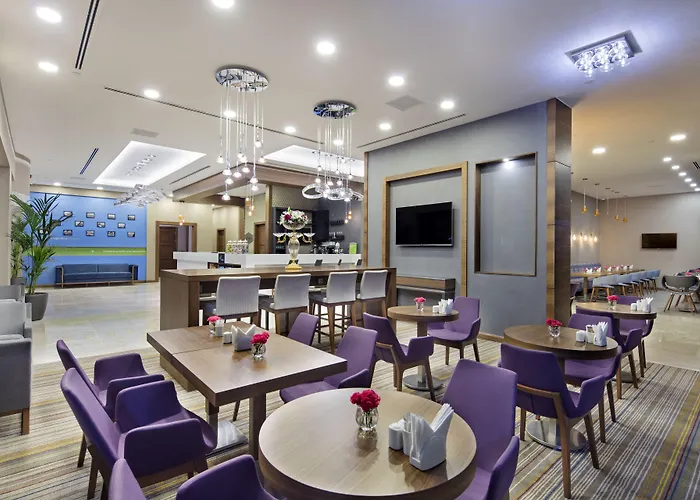 Hampton By Hilton Atakoy