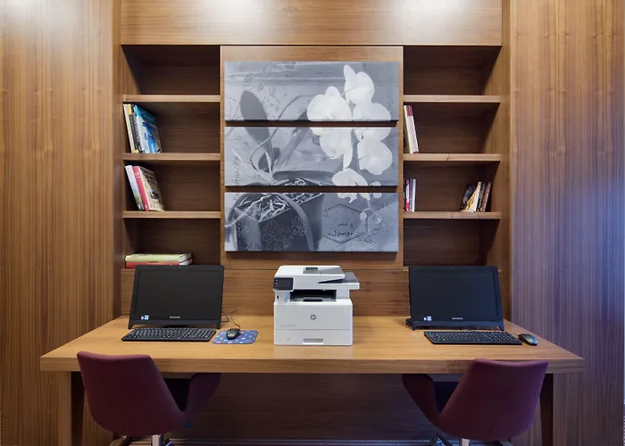 Hampton By Hilton Atakoy Отель