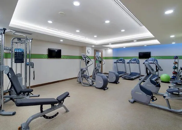 Отель Hampton By Hilton Atakoy 3*