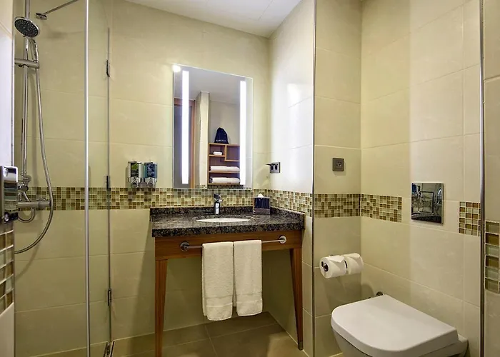 Отель Hampton By Hilton Atakoy