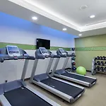 햄프턴 바이 힐튼 아타코이