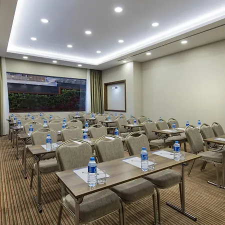 Hampton By Hilton Atakoy Hotel